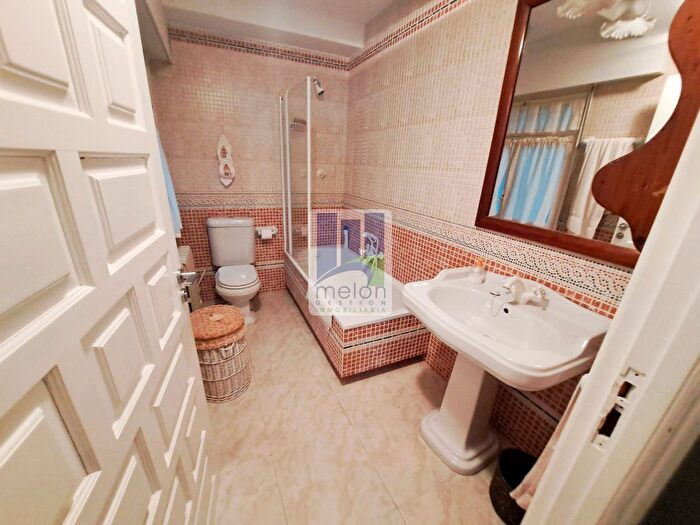 Casas en venta y pisos alquiler - 2