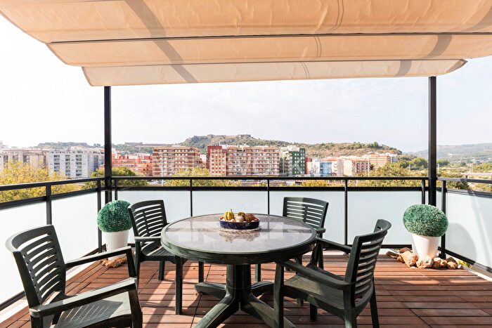 Casas en venta y pisos alquiler - 1
