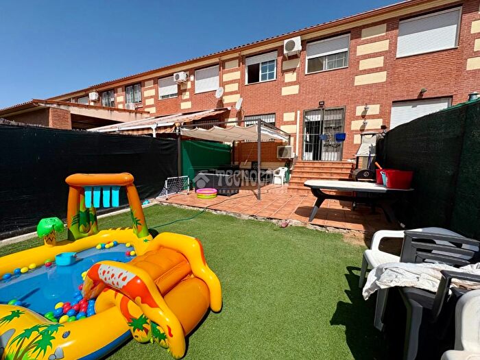 Casas en venta y pisos alquiler - 2