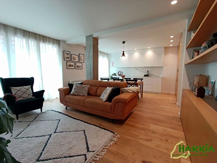 Casas en venta y pisos alquiler - 1