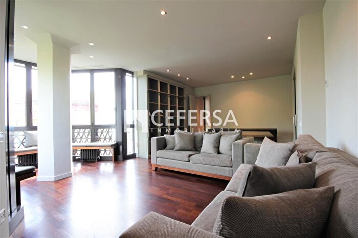 Casas en venta y pisos alquiler - 1