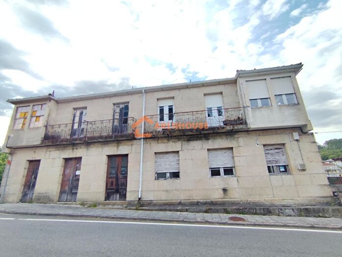Casas en venta y pisos alquiler - 2