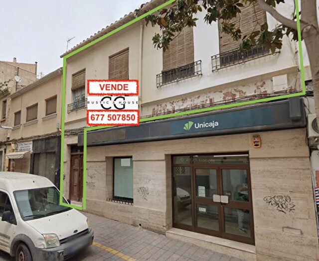Casas en venta y pisos alquiler - 1