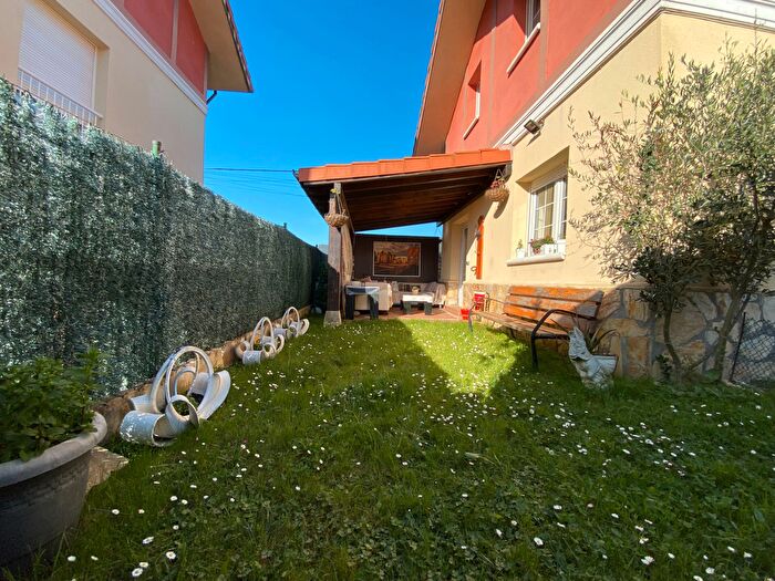 Casas en venta y pisos alquiler - 1