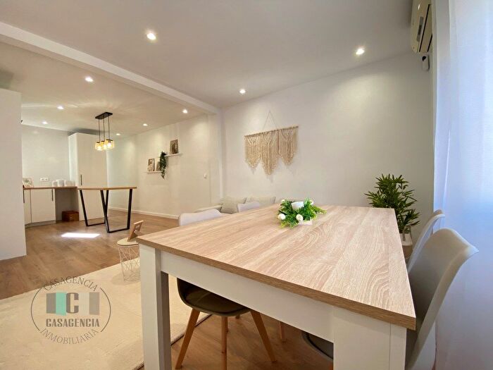 Casas en venta y pisos alquiler - 3