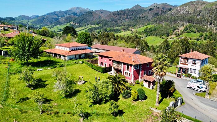 Casas en venta y pisos alquiler - 1