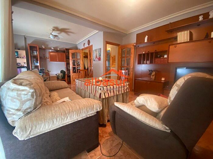 Piso en venta en NorteSierra, Santa Rosa Valdeolleros de 3 habitaciones
