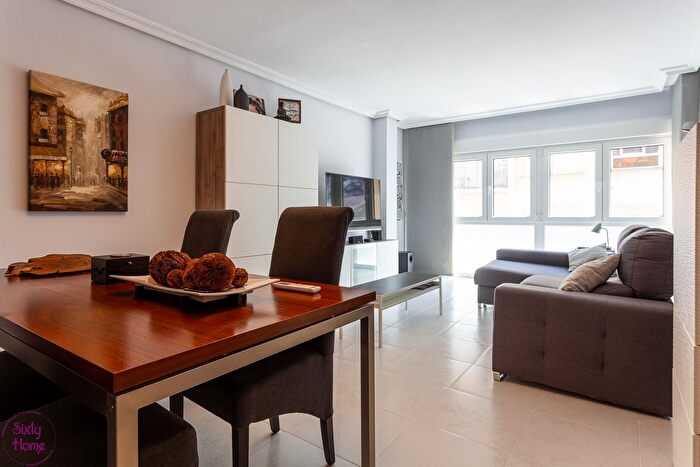 Casas en venta y pisos alquiler - 2