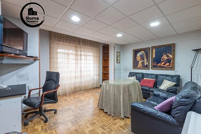 Casas en venta y pisos alquiler - 2