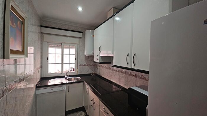 Casas en venta y pisos alquiler - 2