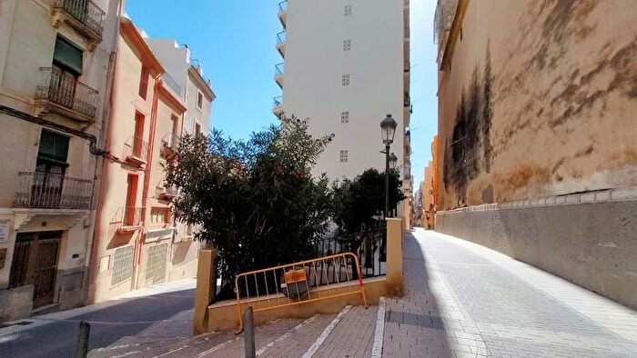 Piso en venta en Jijona Xixona, Alicante de 4 habitaciones