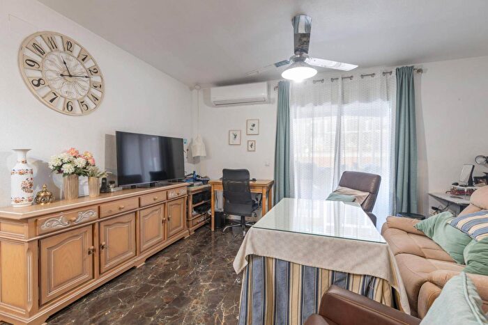 Piso en venta en Andalucía, Granada de 2 habitaciones
