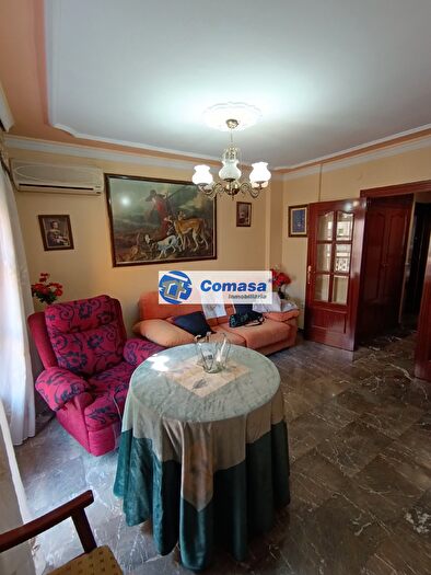 Piso en venta en Martos, Jaén de 3 habitaciones