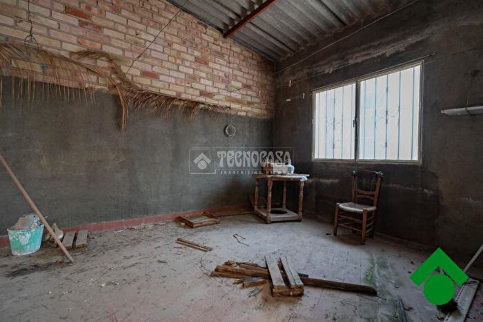 Casas en venta y pisos alquiler - 2
