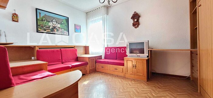 Casas en venta y pisos alquiler - 2