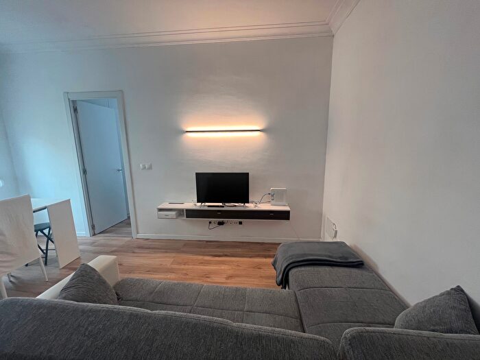 Piso en venta en Eixample, Sagrada Família de 4 habitaciones