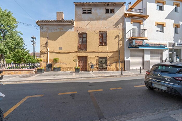 Casas en venta y pisos alquiler - 2