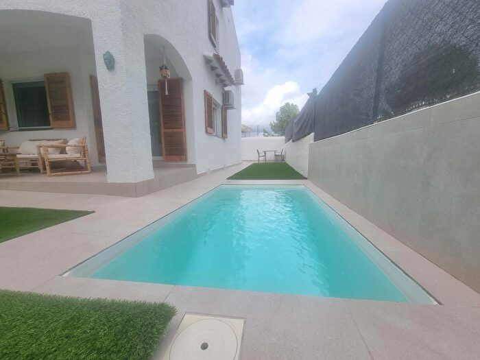Casas en venta y pisos alquiler - 1