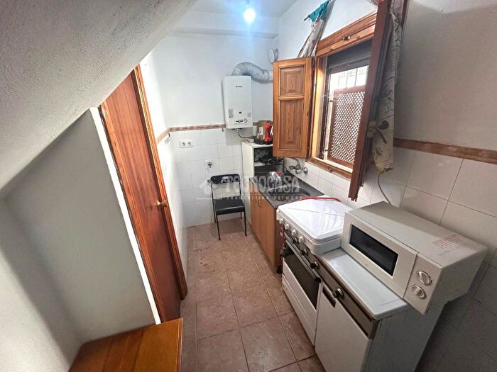 Casas en venta y pisos alquiler - 1