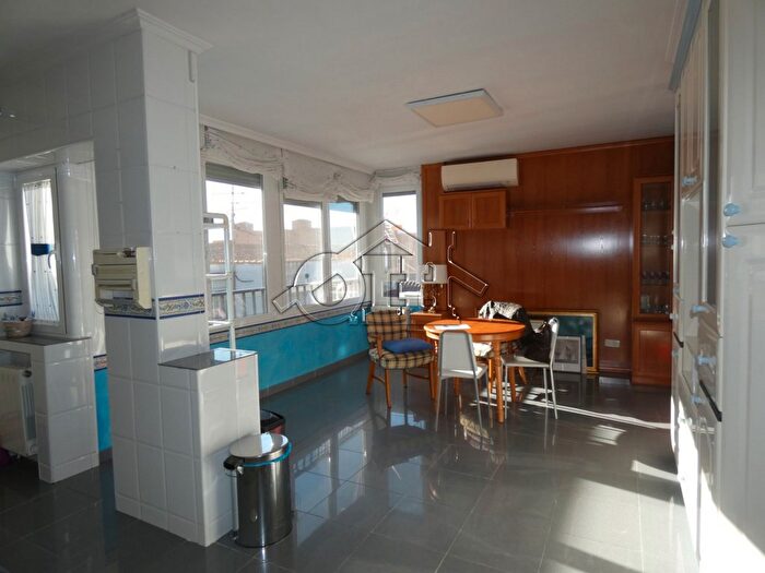 Piso en venta en Pryconsa Juan de Austria, Alcalá de Henares de 5 habitaciones