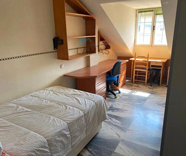 Casas en venta y pisos alquiler - 2