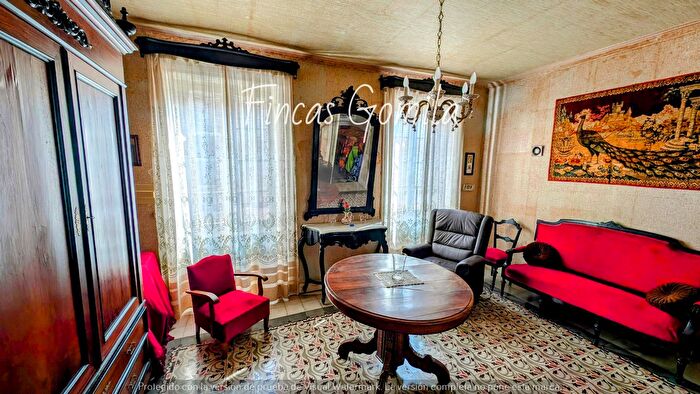 Casas en venta y pisos alquiler - 3