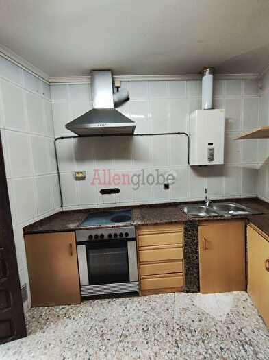 Casas en venta y pisos alquiler - 2