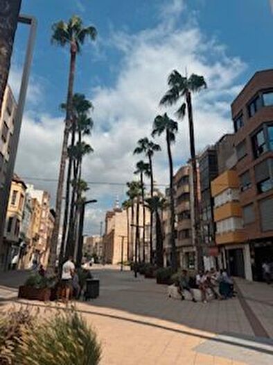 Casas en venta y pisos alquiler - 1