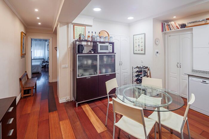 Casas en venta y pisos alquiler - 2
