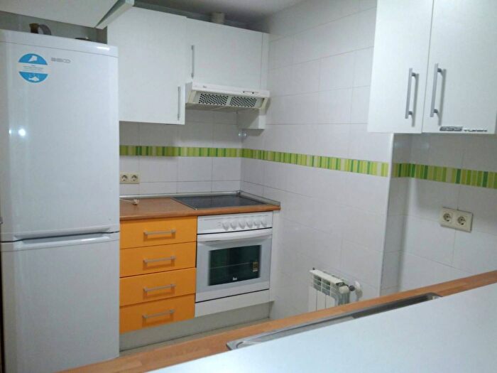 Casas en venta y pisos alquiler - 2