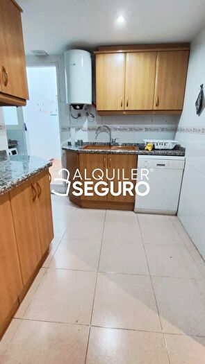 Casas en venta y pisos alquiler - 2
