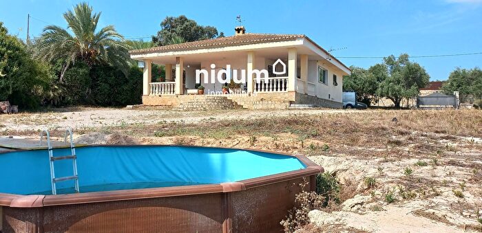 Casas en venta y pisos alquiler - 1