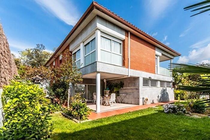 Casa en venta en Concòrdia Can Rull, Castellarnau de 4 habitaciones