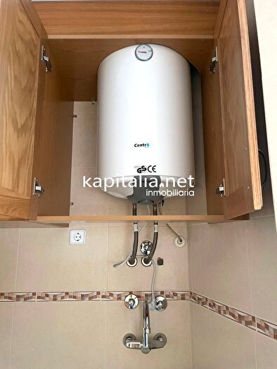 Casas en venta y pisos alquiler - 3