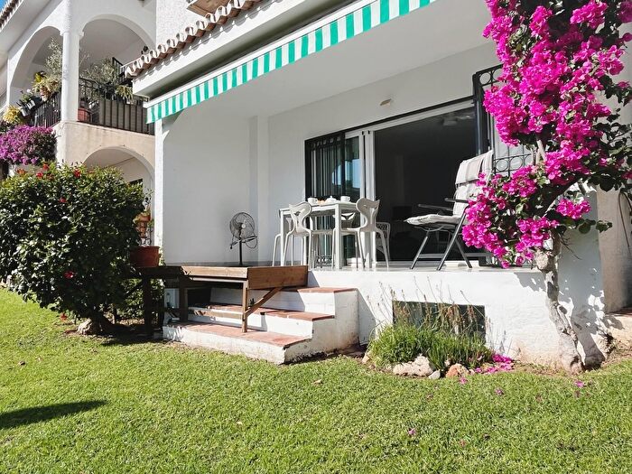 Casa en venta en Solymar, Benalmádena de 3 habitaciones