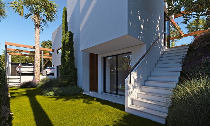 Casa en venta en Orihuela Costa, Campoamor de 4 habitaciones