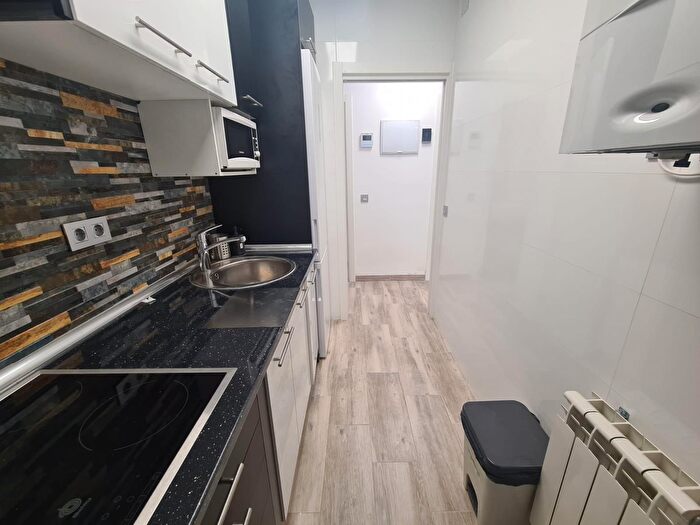 Casas en venta y pisos alquiler - 2