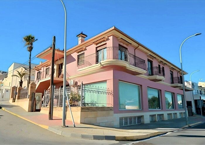 Casa en venta en San Miguel de Salinas, Alicante de 4 habitaciones