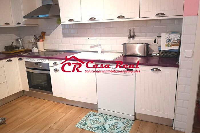 Casas en venta y pisos alquiler - 2