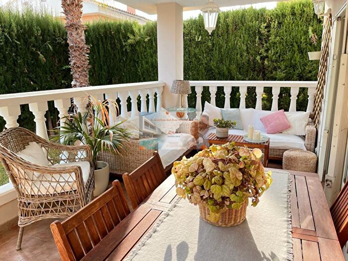 Casa en venta en Heliópolis, Benicasim Benicàssim de 6 habitaciones