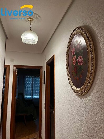 Casas en venta y pisos alquiler - 3