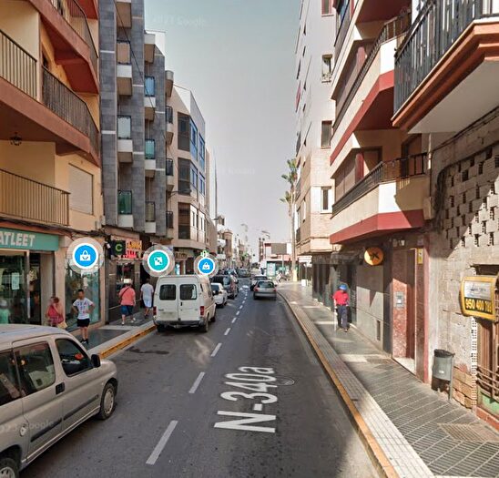 Casas en venta y pisos alquiler - 2