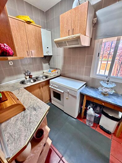 Casas en venta y pisos alquiler - 2