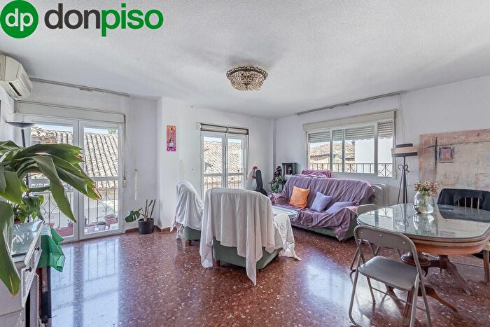 Piso en venta en Centro, San Matías Realejo de 4 habitaciones
