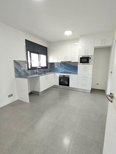 Casa en venta en Cataluña, Barcelona de 4 habitaciones