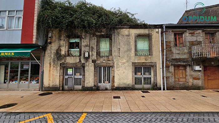 Casas en venta y pisos alquiler - 1