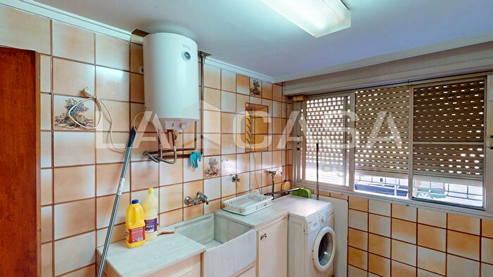 Casas en venta y pisos alquiler - 2