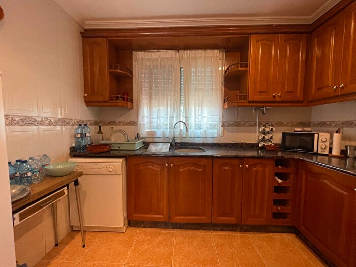Casas en venta y pisos alquiler - 2