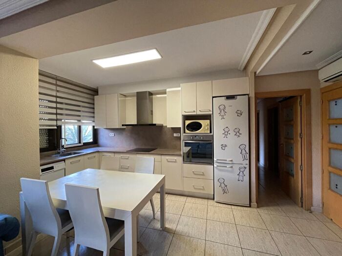Piso en alquiler en Elche ciudad, Centro de 3 habitaciones