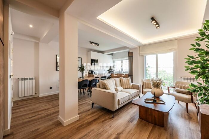 Casas en venta y pisos alquiler - 1